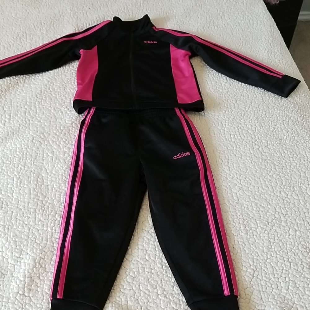 Girls size 4 Adidas Tracksuit top and bottom